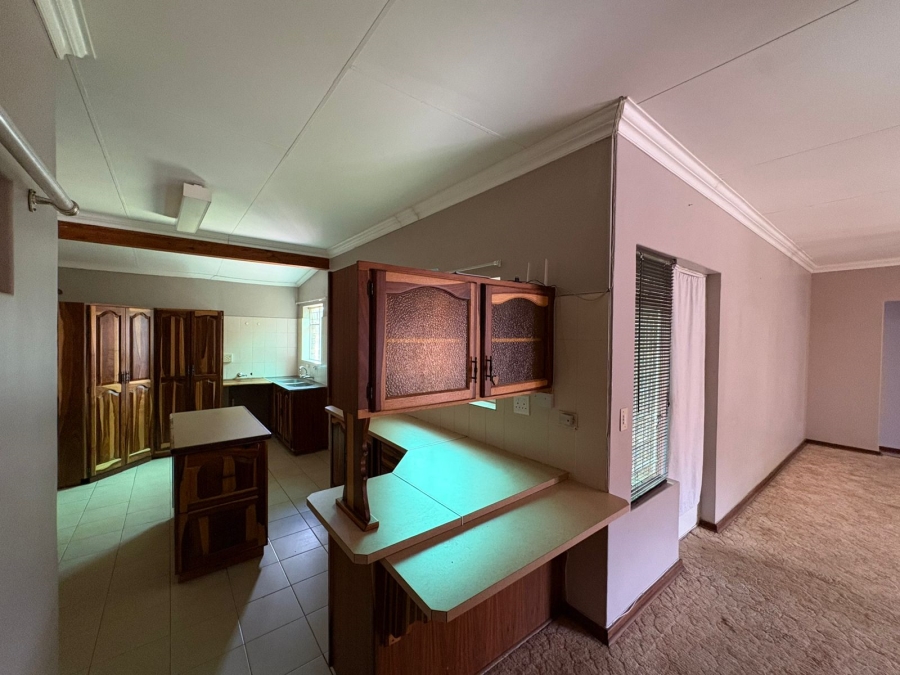 To Let 3 Bedroom Property for Rent in Safari Gardens North West